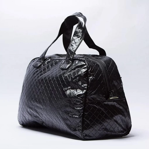 Bolsa Fitness Be Strong Matelassê Preta - Image 3